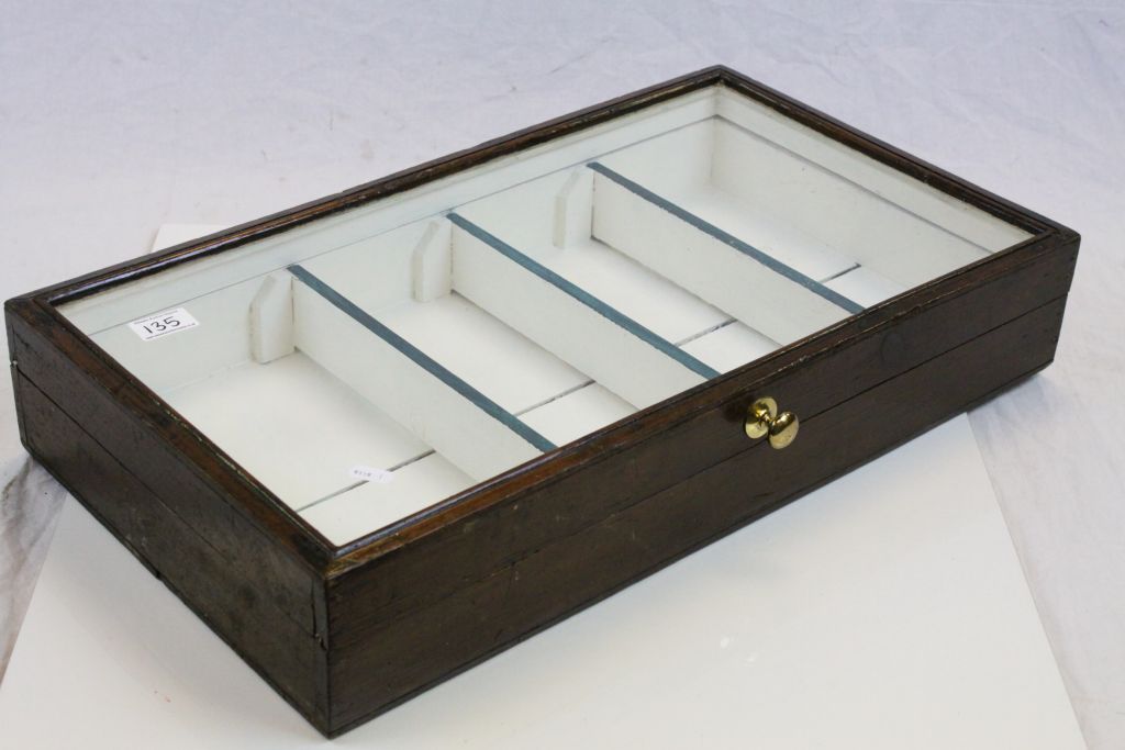 Vintage Wooden Table Top Display Cabinet with Glazed Lid, 64cms x 36cms - Image 4 of 4