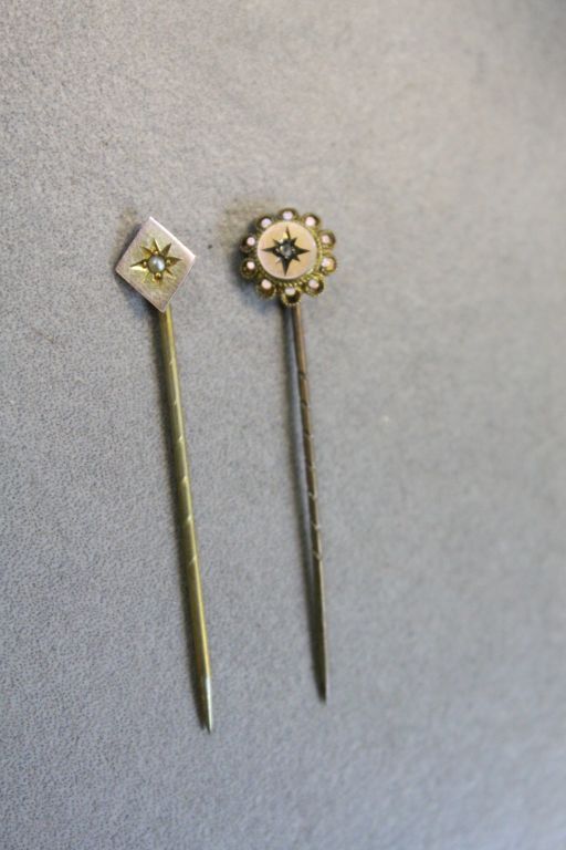 Two boxed 9ct Gold Stick Pins, both set with small Diamonds - Image 2 of 2