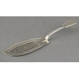 A William IV silver fish slice, Mary Chawner, London 1834, of thread and fiddle pattern with a