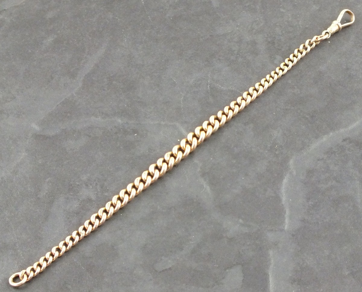 A 9ct gold curb link bracelet, with graduated links, 17.2g