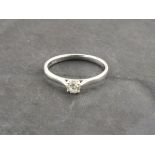 A ladies 9ct white gold diamond solitaire ring, approx. 25ct diamond, ring size L