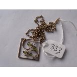 9ct peridot pendant on chain