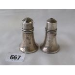 Bell shaped pepperettes Birm. By S&M 36g