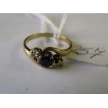9ct three stone sapphire & diamond ring
