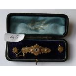 Boxed 9ct antique brooch and earrings
