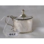 Oval Georgian style mustard pot with BGL London 1927. 75g net