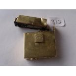 VINTAGE CARTIER 18CT GOLD LIGHTER (damaged)