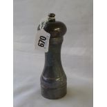 Tall Pepper mill 5.5” high Lon mod By RHS