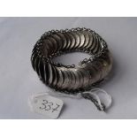 A silver coin bracelet 62g