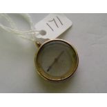 Antique 9ct compass pendant/fob 2cm dia