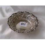 Embossed circular dish. Sheffield 1905. 50g