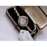 Ladies 18ct diamond set wrist watch on 9ct expanding strap 19.5g inc