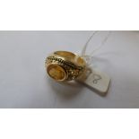 18CT GOLD DIAMOND & YELLOW SAPPHIRE (2.48 ct weight in shank) 1970’s ring. approx size L.