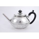George III silver bachelor teapot, by Robert Sharp. An early 19th century silver teapot, the