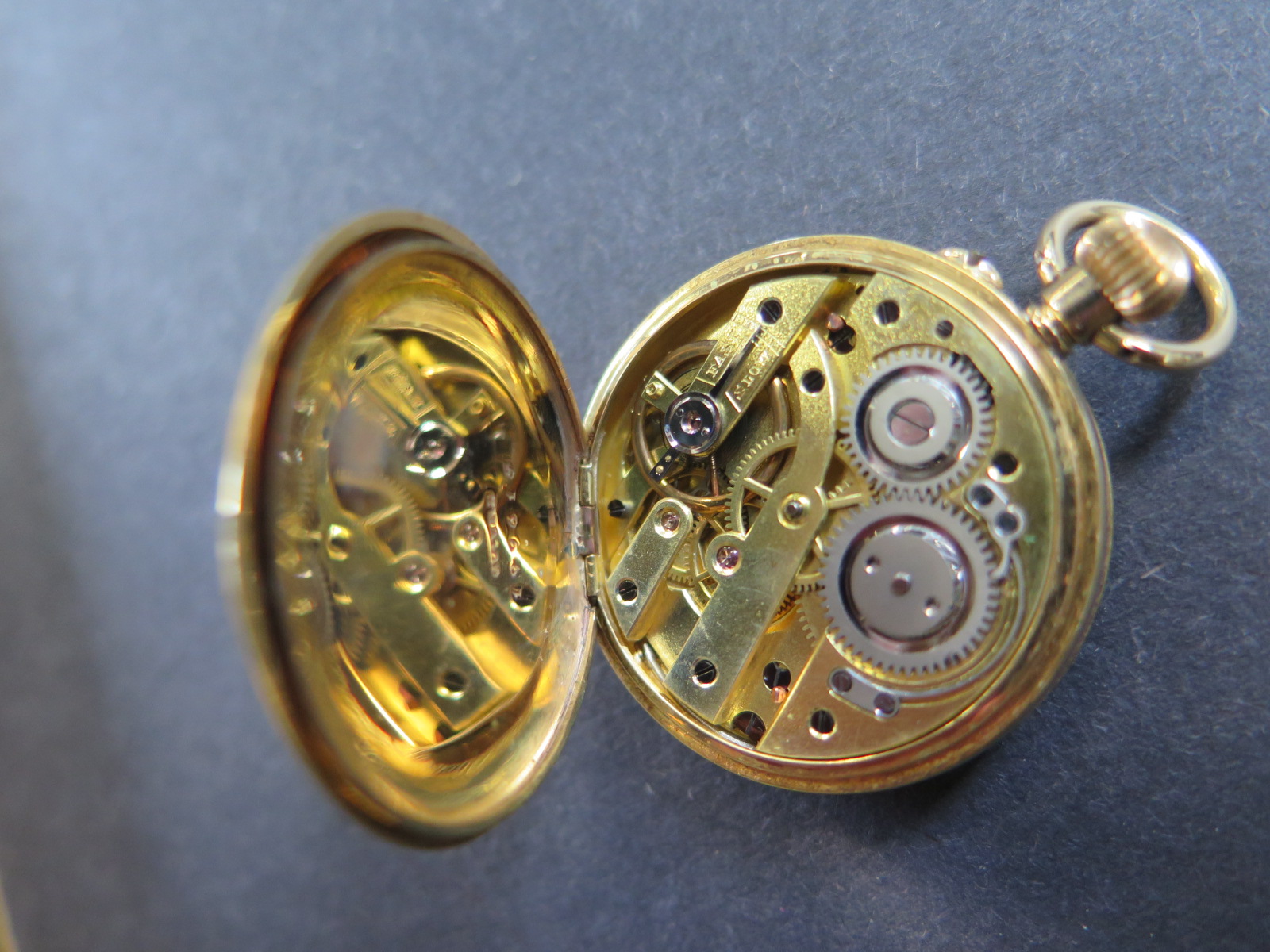 An 18ct yellow gold half hunter pocket watch - 35mm diameter, S Smith & Son with plated movement - Image 5 of 5