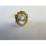 A 9ct yellow gold dress ring, size N - approx 4.7 grams, hallmarked 375 - good condition