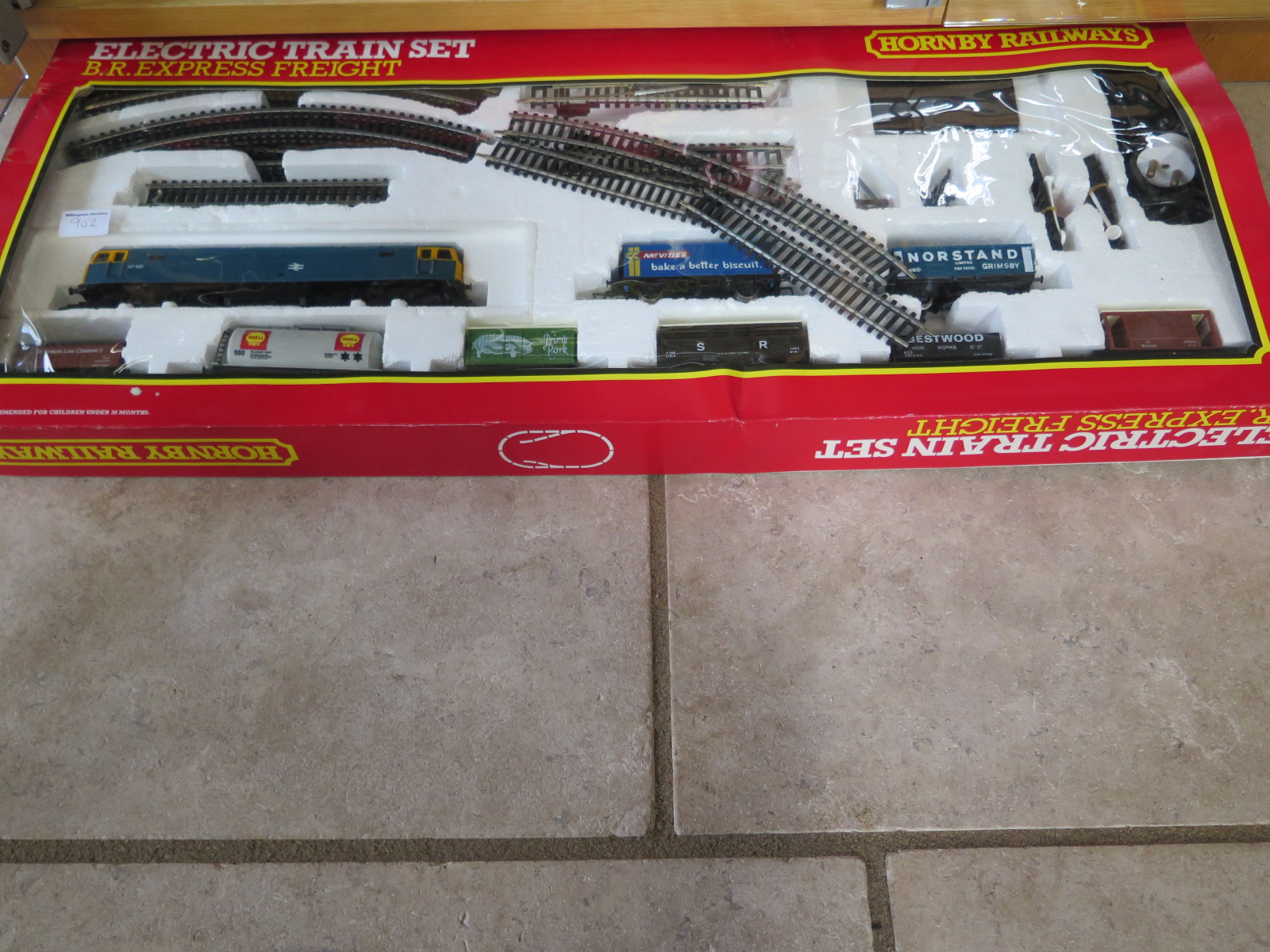 A Hornby 00 gauge train BR Express Freight set boxed with four additional engines, rolling stock and - Image 2 of 6