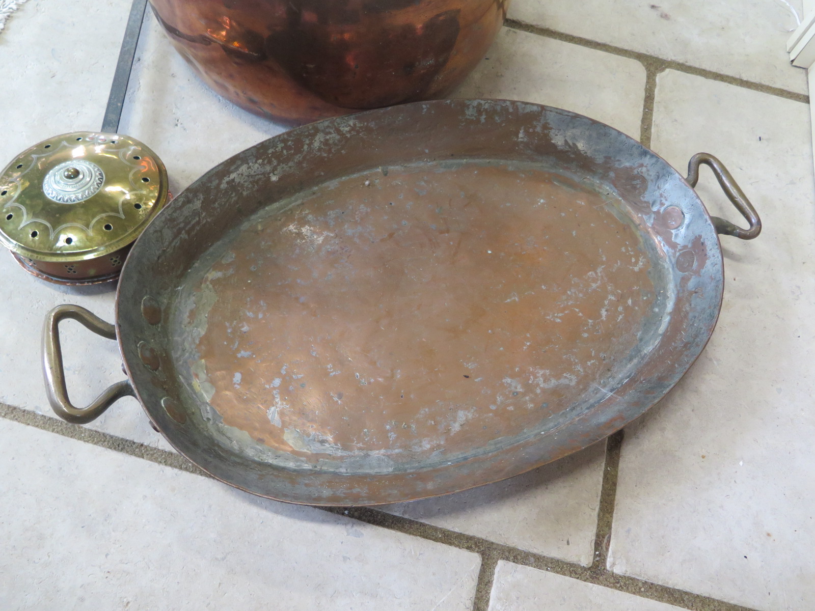 A large 19th century copper cauldron with lid and a chestnut roaster, overall approximate height - Image 2 of 5