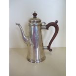 A silver coffee pot London 1972/73 - maker JHO - approx 16.5 troy oz - 22cm tall - good condition