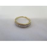A 9ct diamond ring - approx 0.5ct with report - size Q - approx 2.6 grams - in good condition
