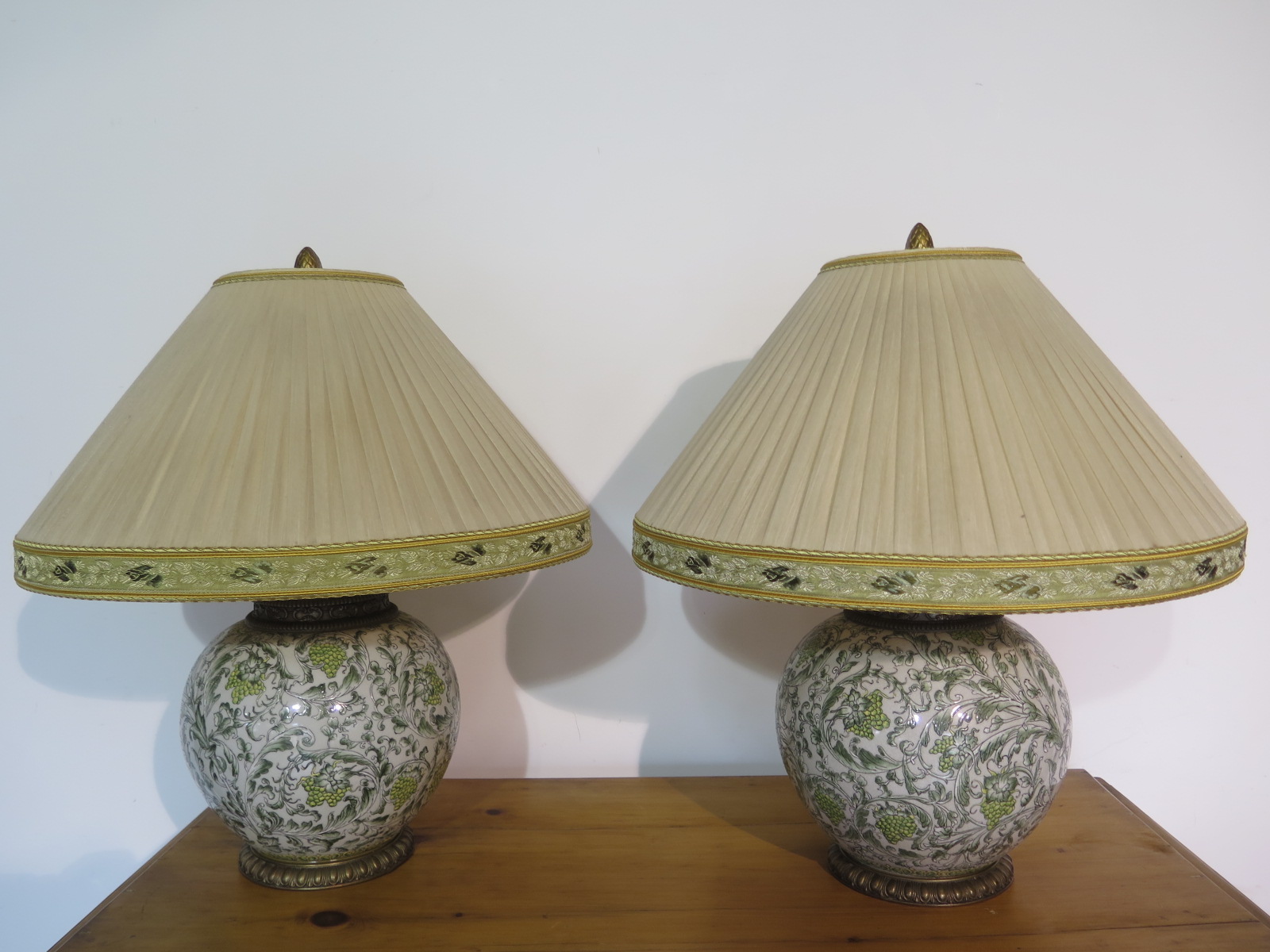 A pair of 1930s Chinese style table lamps - 54cm H - working and tested