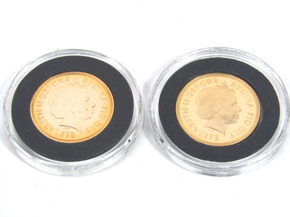 Two full sovereigns dated 2002 and 2004 - Image 2 of 2