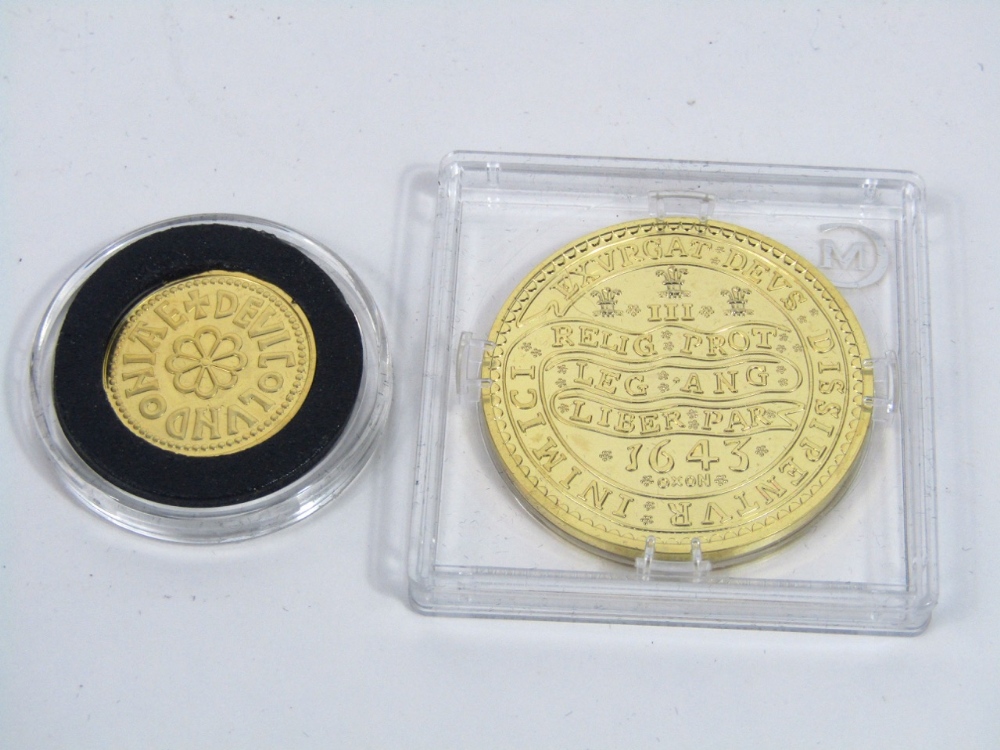 Replica Charles I Triple Unite silver gilt coin with further replica ancient gold coin - Image 2 of 2