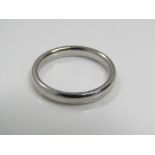 A platinum wedding band, size N, 5g