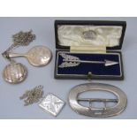 Mixed collection of bijouterie silver to include engine turned silver compact, miniature silver