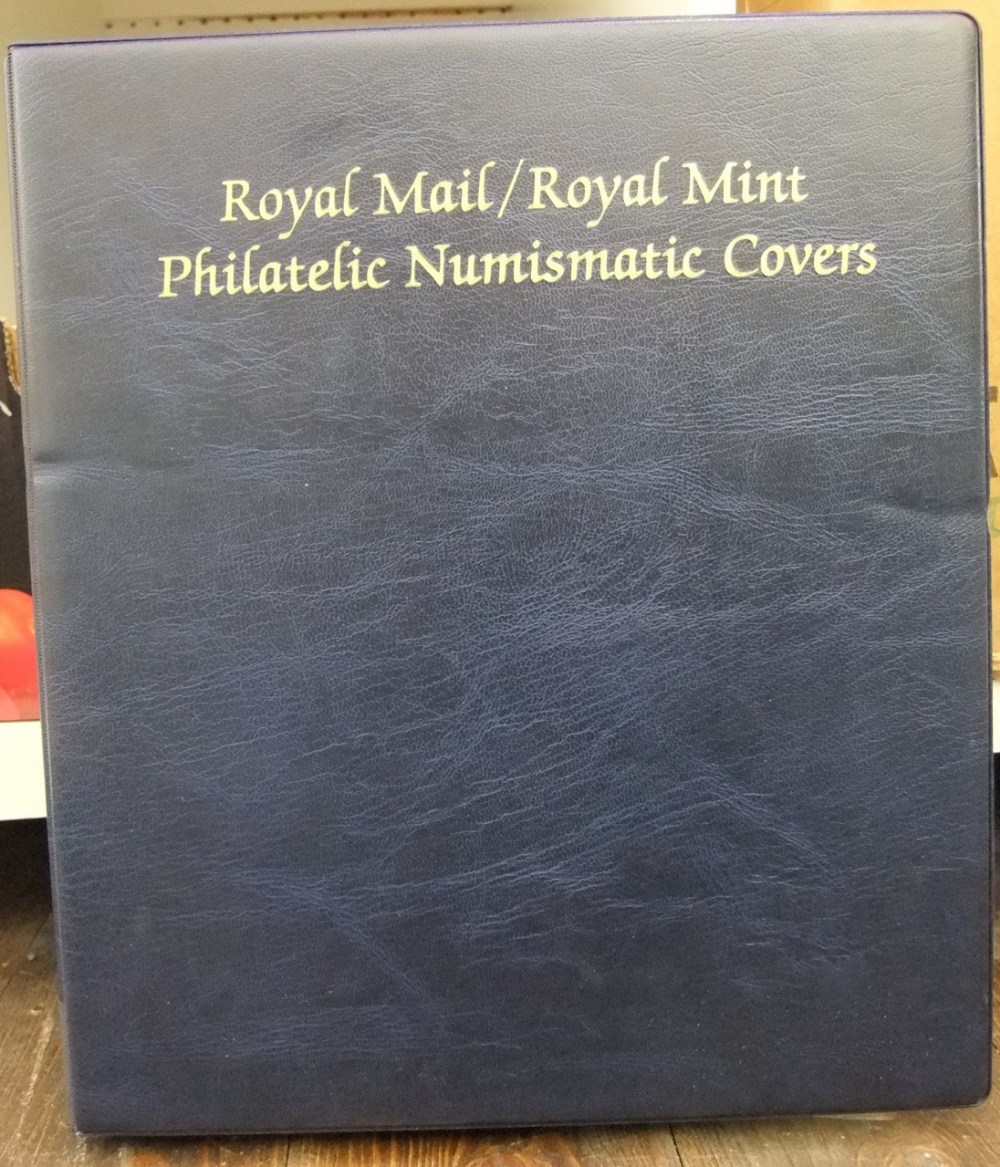 A folder containing a GB coin covers collection - Image 5 of 5