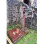 A vintage Avery platform scale to weigh 250 kg, type 3205ABA