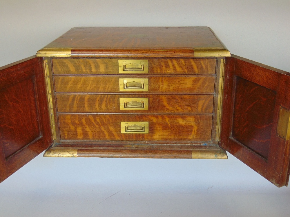 An oak and brass bound three tier canteen box (interior AF) 54cm wide - Bild 2 aus 4