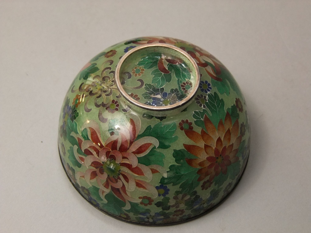 Plique-a-Jour, enamel and silver mounted Japanese bowl (Meijing period) detailed with chrysanthemums - Image 2 of 3