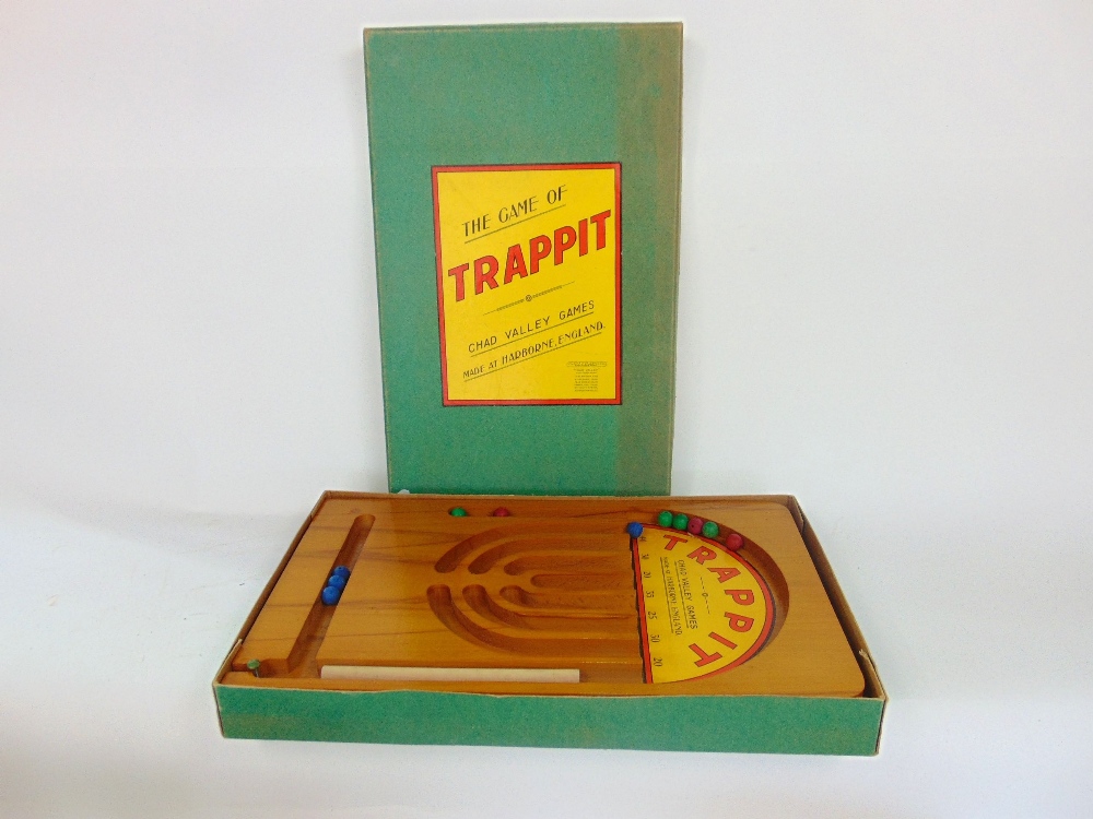 A collection of various vintage games to include a Bagatel board, jigsaws, bricks, etc - Image 4 of 6