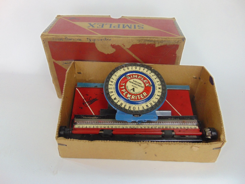 A collection of various vintage games to include a Bagatel board, jigsaws, bricks, etc - Image 3 of 6