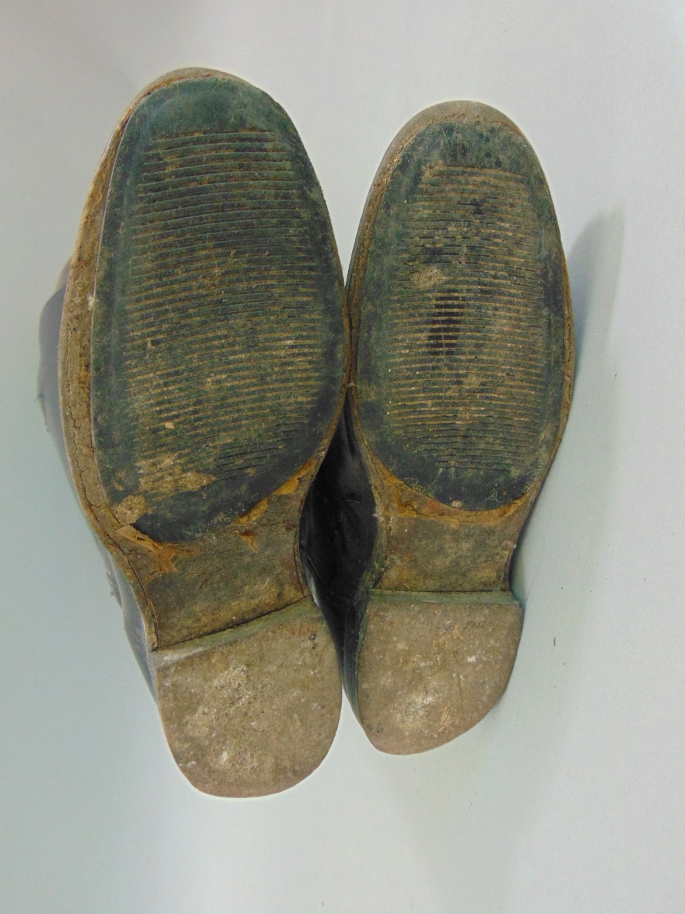 A pair of black leather early 20th century Regent hunting boots, size 6.5 with wooden trees - Image 2 of 2