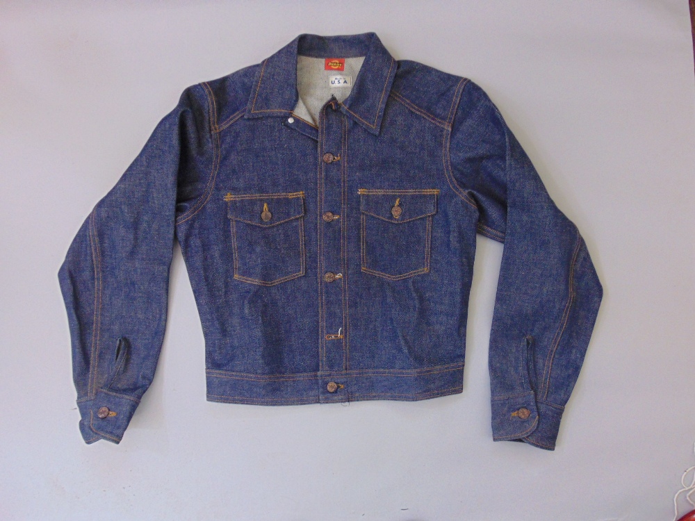 A collection of vintage denim clothing including a Maverick jacket, size 40, Maverick Jeans, a - Image 3 of 4