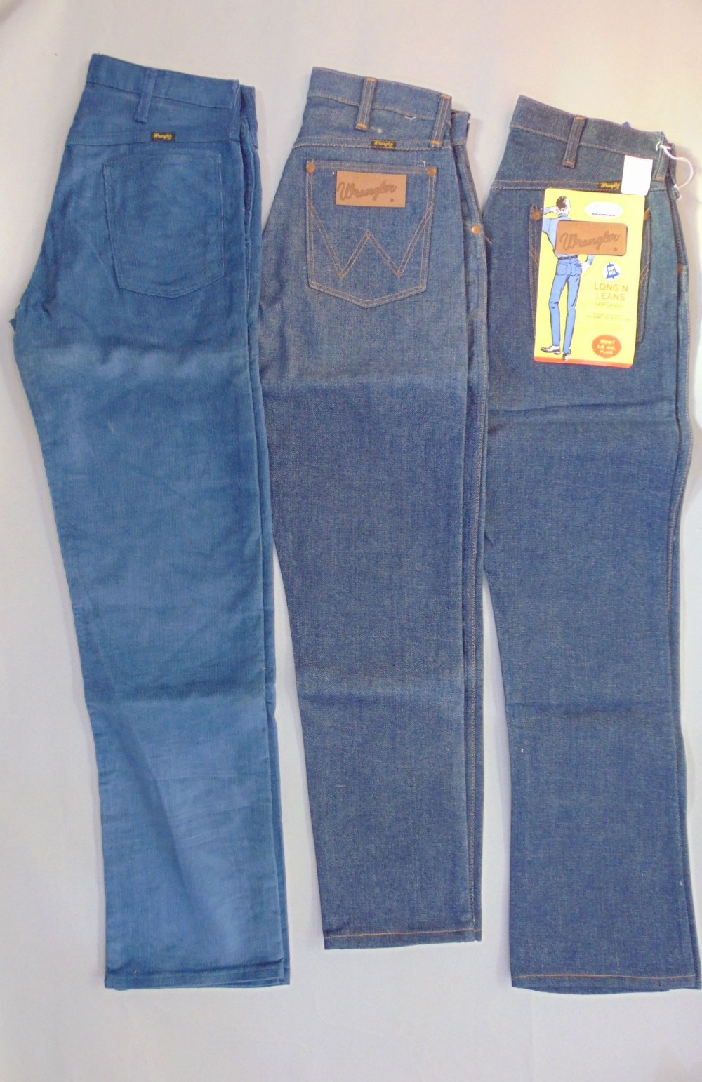 A collection of Vintage Wrangler clothing all in unused condition to include two denim jackets ( - Image 5 of 6