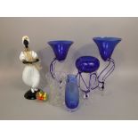 A mixed collection of glassware to include a graduated set of three Art blue glass vessels on