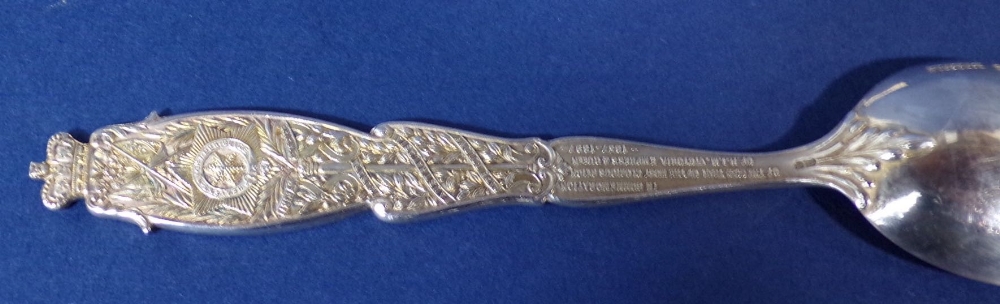 'The Victorian Sexagenary Souvenir Spoon' with original red leather box with twin doors and baize - Image 2 of 5