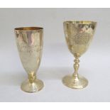 TWO LIMITED EDITION COMMEMMORATIVE SILVER GOBLETS "1952-1977 THE QUEEN'S SILVER JUBILEE" BY COURTMAN