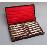 VICTORIAN SILVER KINGS PATTERN KNIVES AND FORKS, IN A FITTED CASE