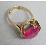 YELLOW METAL RING SET PINK STONE (5g GROSS)