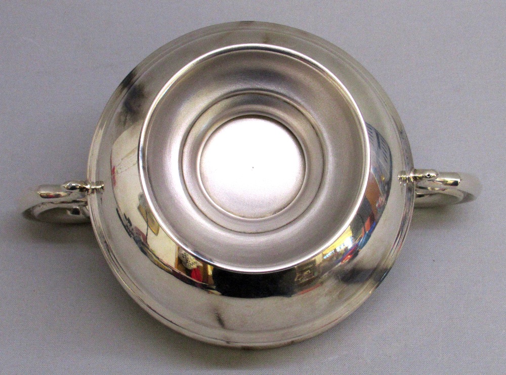 SILVER BOWL WITH SCROLL HANDLES ON A DOMED FOOT, MONOGRAM AND ENGRAVED DATE, BY JOSEPH GLOSTER - Image 3 of 5