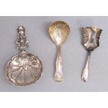 GEORGE III SILVER CADDY SPOON BY THOMAS MILLINGTON, BIRMINGHAM 1826 (8g), CONTINENTAL WHITE METAL