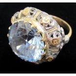 YELLOW METAL RING STAMPED 750, SET BLUE STONE, SIZE P½ (10g GROSS)