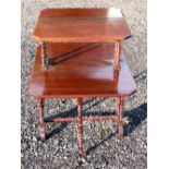 EDWARDIAN WALNUT TWO TIER SUTHERLAND TABLE WITH FOUR DROP LEAVES, ON TURNED TAPERING LEGS (81cm x