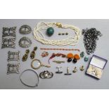 COSTUME JEWELLERY INCLUDING BUCKLES, BROOCHES, NECKLACES AND CUFFLINKS (A LOT)