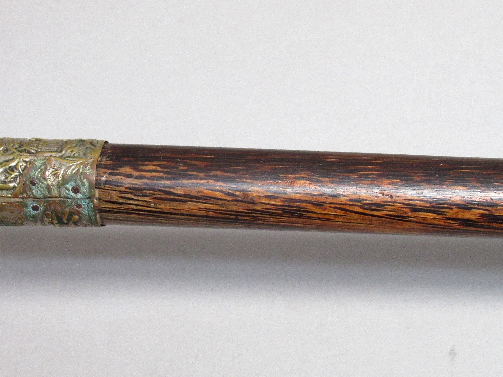 EARLY 20th CENTURY WALKING STICK WITH ANTLER HANDLE AND GILT METAL FERRULE, WITH A HUNTING SCENE, - Image 8 of 9