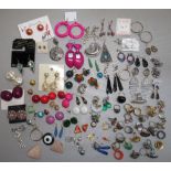 QUANTITY OF MOSTLY RINGS AND EARRINGS [A LOT]